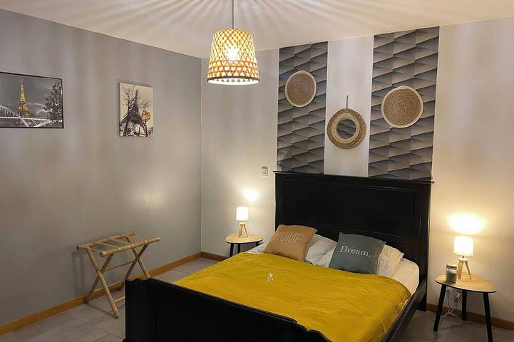 Location de vacances pour 8 personnes à Couvains