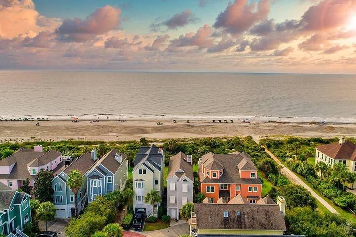 Ferienhaus für 12 Personen, mit Garten und Pool sowie Balkon und Ausblick - 1
