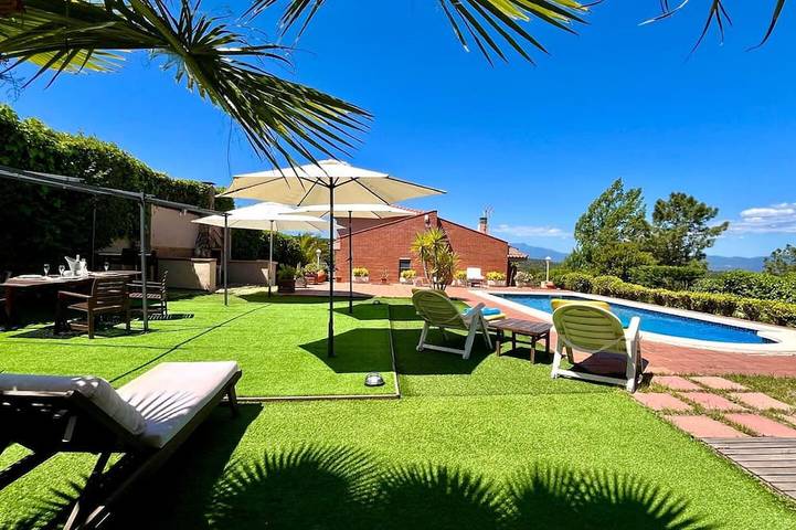 Villa pour 10 personnes, avec balcon et jardin - 1