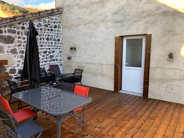 Gîte pour 5 personnes, avec terrasse à Perrier - 3