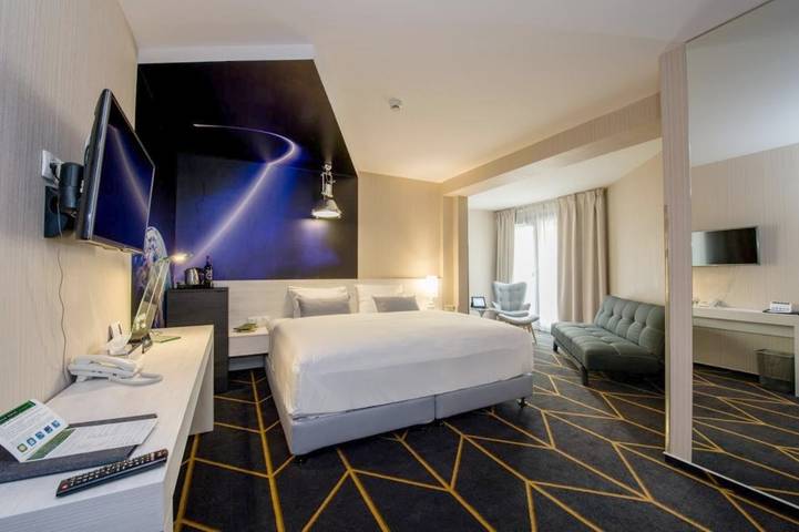 Hotel für 3 Personen, mit Garten und Ausblick, kinderfreundlich - 1