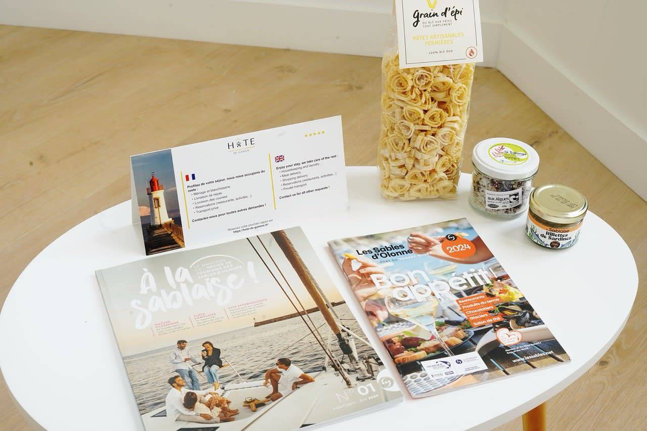 Appartement entier, Centre les sables -  jet d'eau - T2 "Sauveterre" in Les Sables-d'Olonne, Vendée