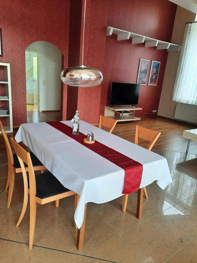 Ferienwohnung für 4 Personen, mit Balkon und Ausblick in Öhringen - 3