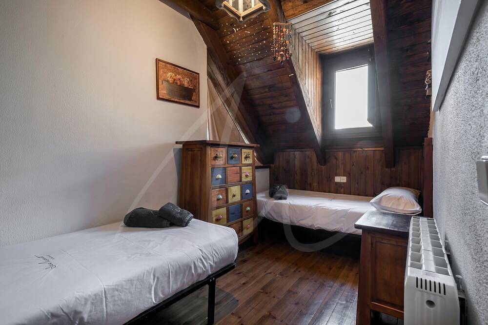 Casa Nere in Salardú, Naut Aran