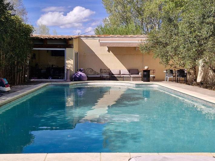 Maison de vacances pour 6 personnes, avec Terrasse et Jardin ainsi que Piscine et Sauna