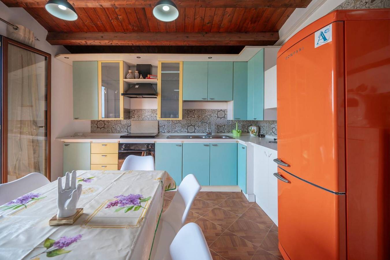 Entire apartment, Apartment 'Jungle Holiday' with Private Pool, Wi-Fi and Air Conditioning in Noto, Avola