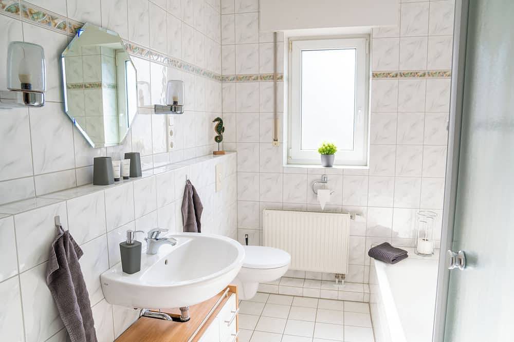 Ganze Wohnung, Ferienwohnung Morgenstern 55 qm, Erdgeschoss mit Terrasse in ruhiger Lage in Sendenhorst, Münsterland