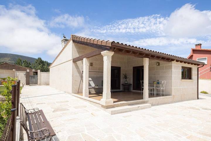 Apartamento para 6 personas, con Terraza y Jardín en Gondomar