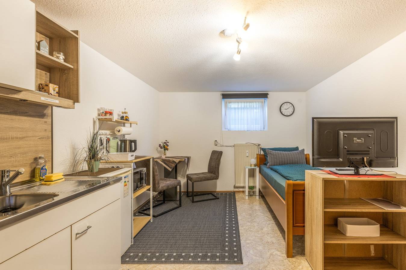 Ganzes Studio, '1 Zimmer - Apartment 1. Ug' mit Wlan in Stadt Hufingen, Hüfingen