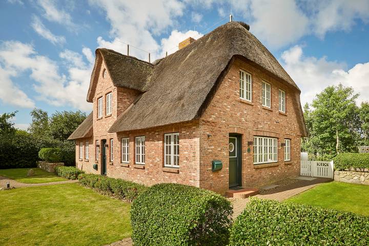 Ferienhaus für 6 Personen, mit Garten und Sauna sowie Terrasse in Utersum