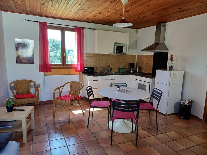 Gîte pour 3 personnes, avec jardin dans l' Hérault - 2