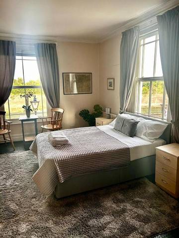 Gîte pour 2 personnes, avec jardin dans Surbiton