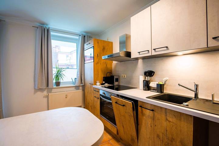 Ferienwohnung für 4 Personen, mit Balkon in Hanse Sail - 3