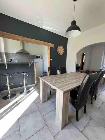 Gîte pour 4 personnes, avec jardin et terrasse, animaux acceptés à Longuyon