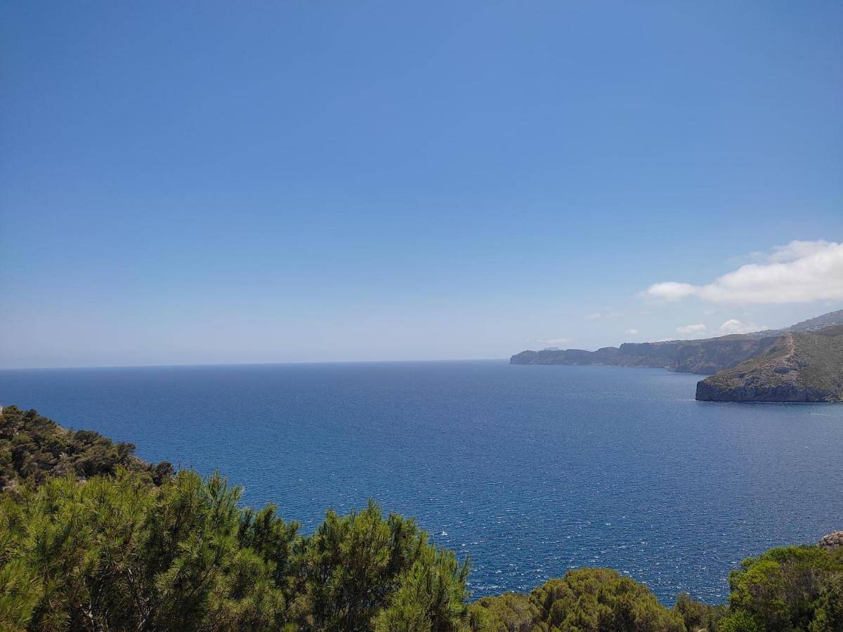 Double Room with Balcony and Sea View in Cala en Caló (Jávea), Jávea