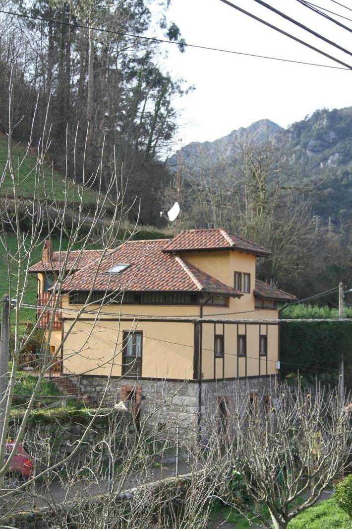 Casa rural para 6 personas, con vistas y jardín, Se admiten mascotas en Proaza - 3