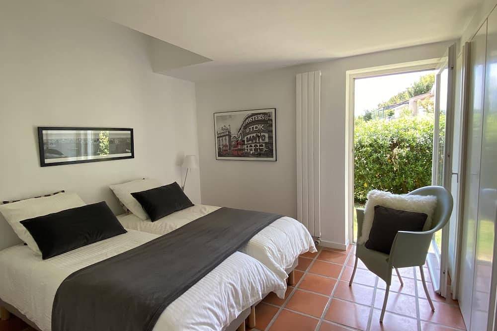 Höhen von Cannes- Architektenvilla in Cannes, Mittelmeerküste (Frankreich)