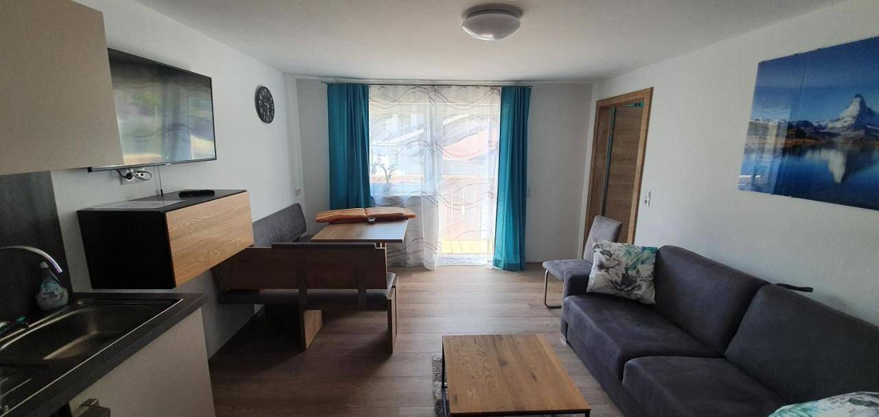 Geheel appartement, Schäfflers Ferienwohnungen in Lechtal Alps, Lermoos