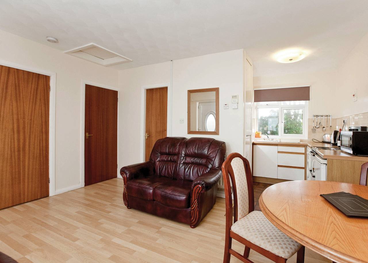 Mon in Trearddur Bay, Insel Anglesey