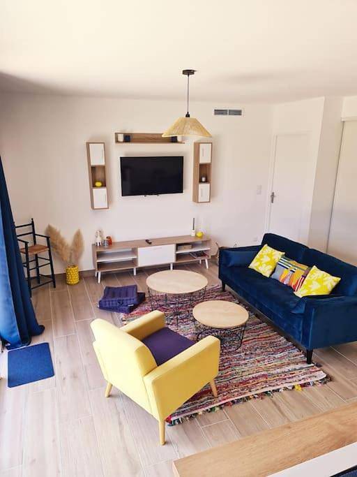 Location de vacances pour 7 personnes, avec jardin et terrasse à Chasseneuil-du-Poitou - 2