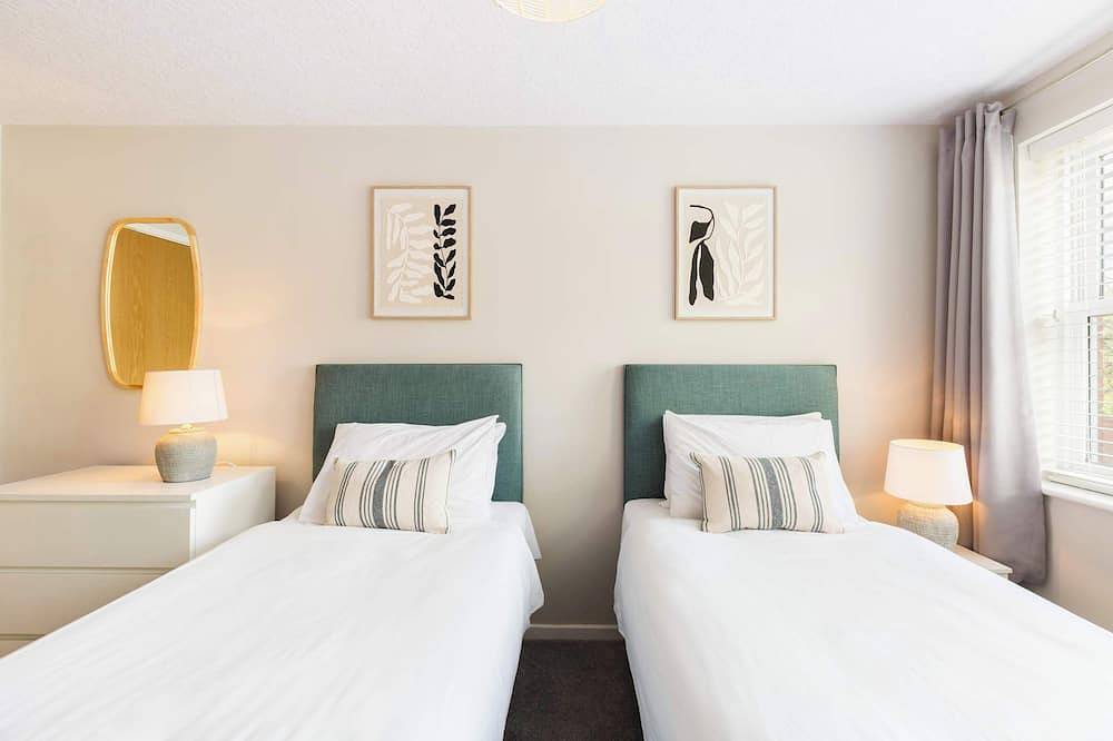 Ganze Wohnung, Stylish 2 Bedroom Apartment Close to Royal Leamington Spa Centre with Wifi, Free Parking and Fully Equipped Kitchen in Leamington Spa, Warwickshire
