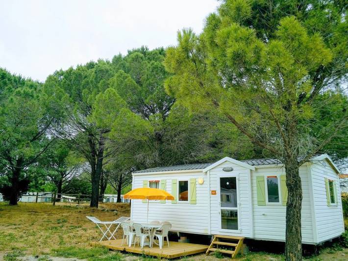 Camping pour 6 personnes, avec Terrasse et Jardin