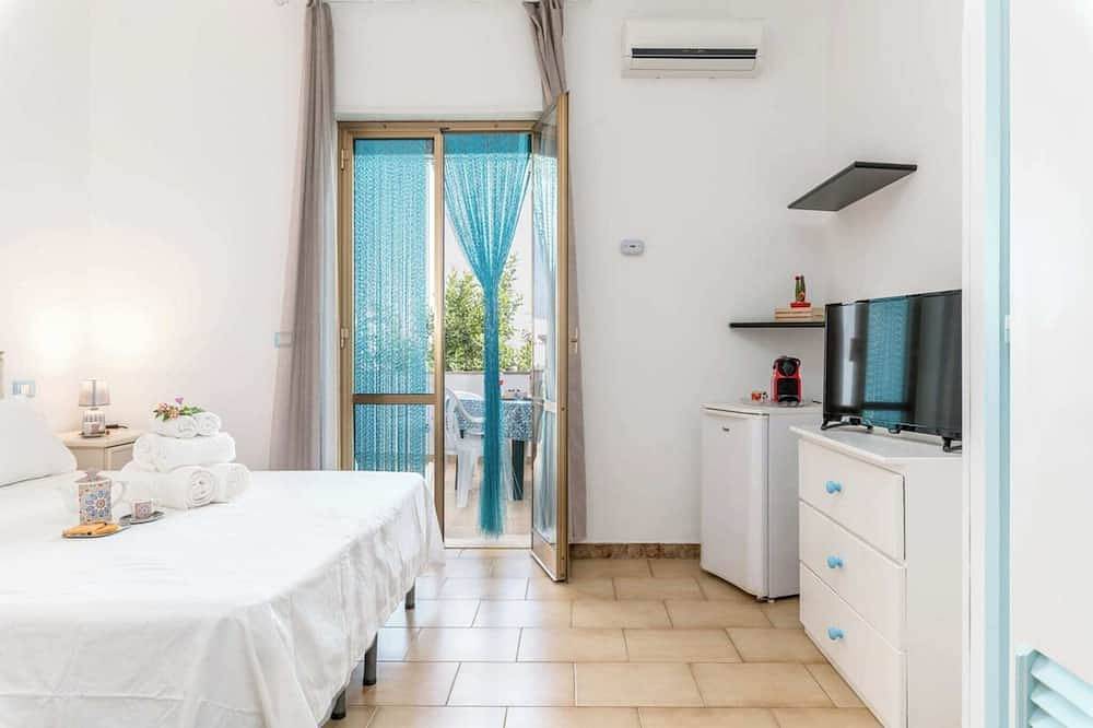 Appartamento intero, 14 Monolocale ilporticciolovacanze con veranda vista giardino 14 in Villanova (Puglia), Ostuni