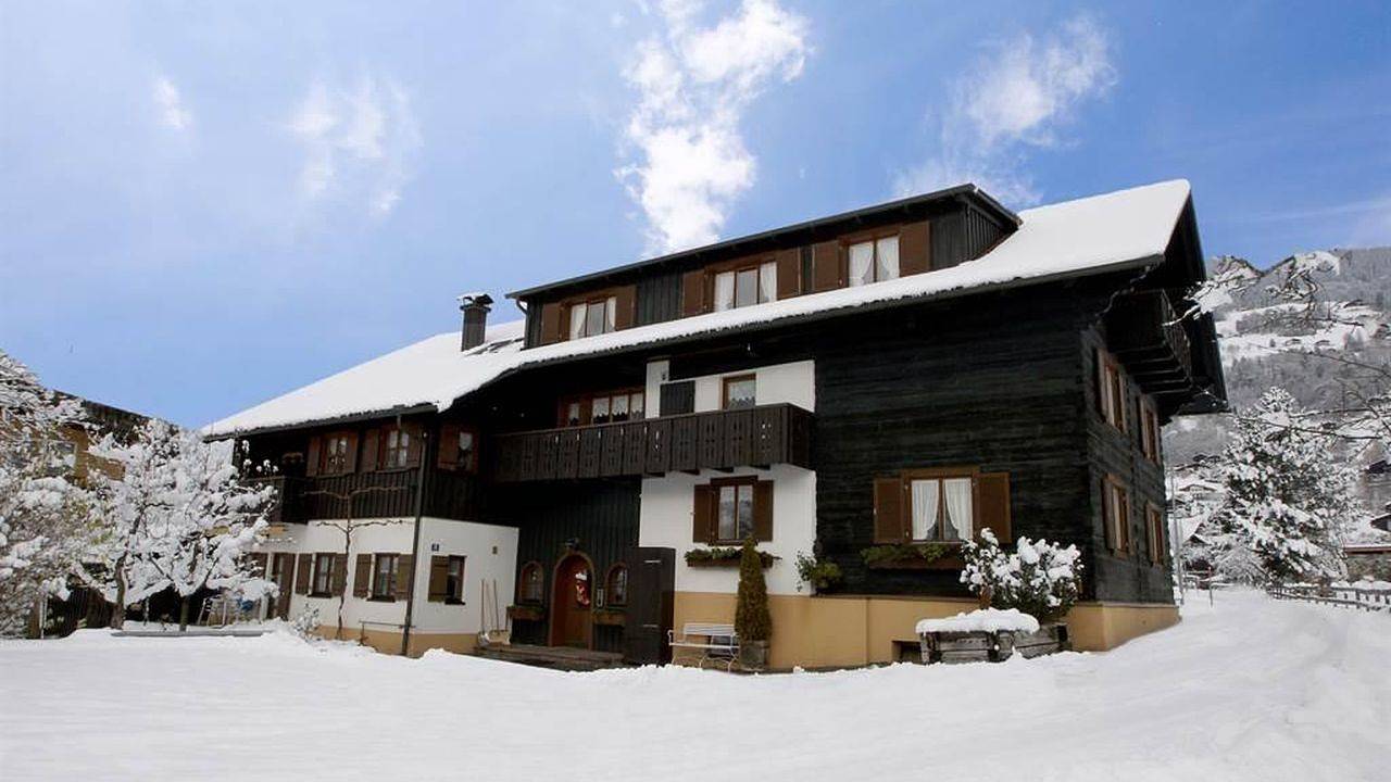 Geheel vakantieappartement, Vakantieappartement voor 6 personen met uitzicht in Schruns, Schruns-Tschagguns
