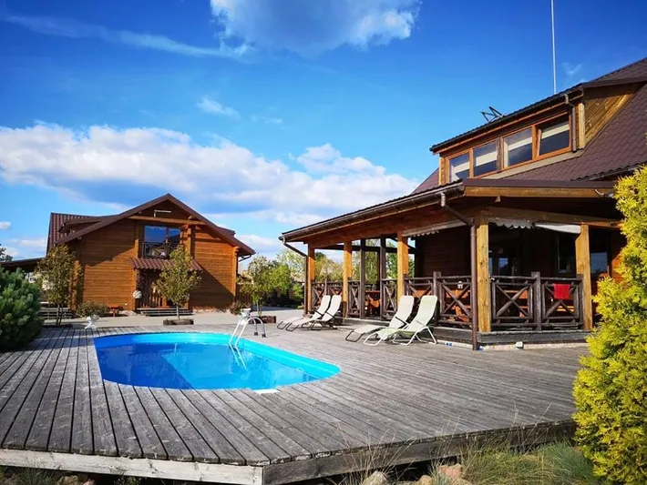 Rustico per 14 persone, con terrazza e panorama nonché sauna - 1