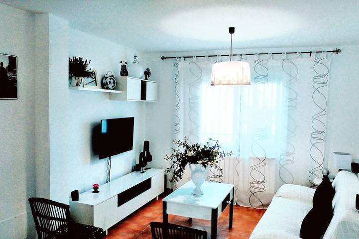 Holiday home for 6 people, with garden and balcony, with pets - 1