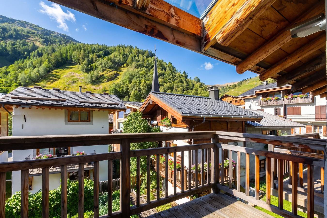 Geheel appartement, Apt Clusettes 1-min walk to ski + parking & Wifi in Chamonix, Mont Blanc-massief