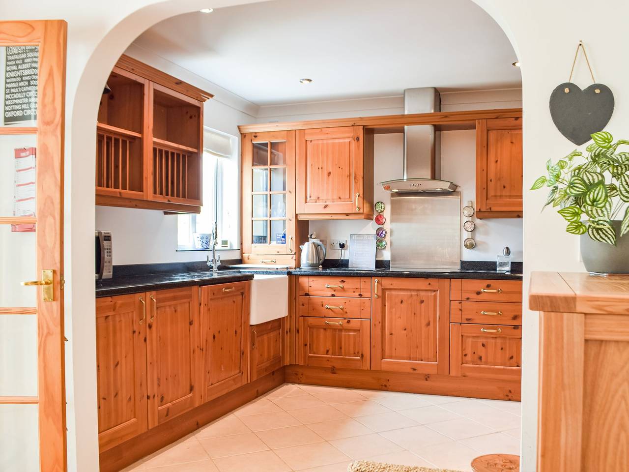 Trondra House in Ferryside, Carmarthenshire