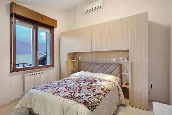 Ferienhaus 'La Tana Del Lupo' mit Bergblick, Wlan und Klimaanlage in Avellino, Avellino Provinz