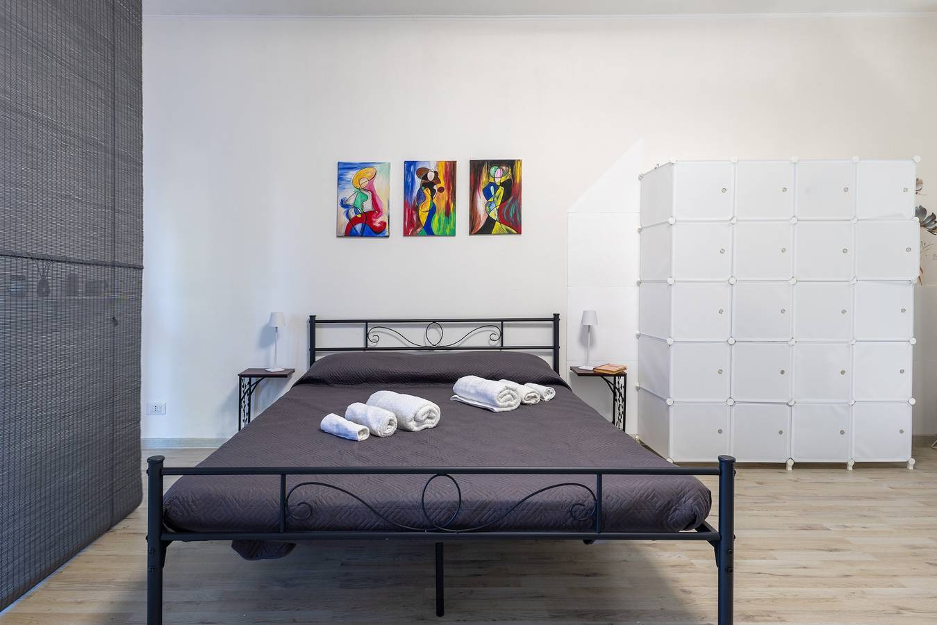 Appartamento intero, Appartamento 'Monolocale In Villa Con Piscina' con vista sulle montagne, piscina condivisa e Wi-Fi in Comiso, Provincia di Ragusa