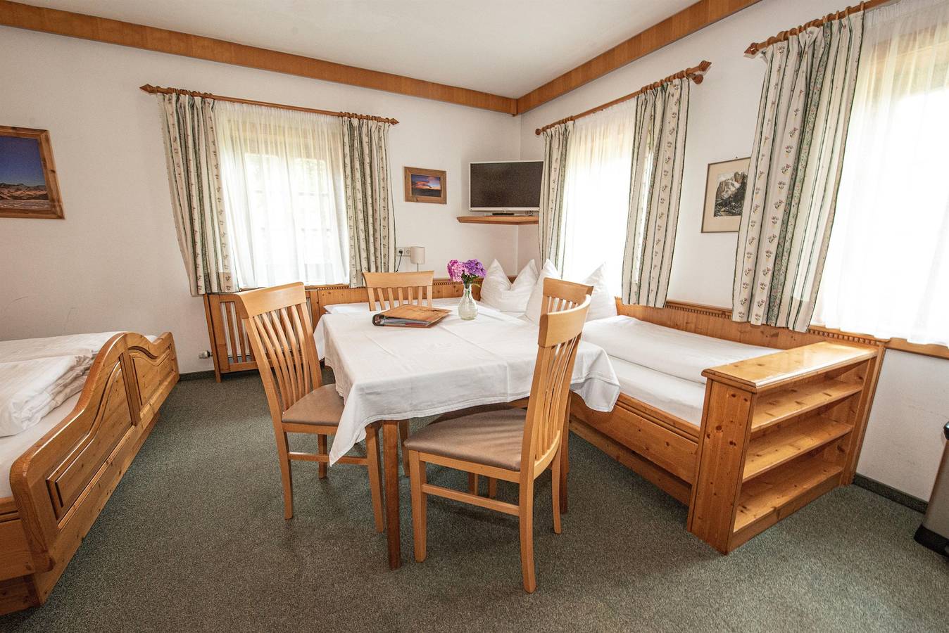 Vierbettzimmer "Rossbrand" in Radstadt, Ski Amadé