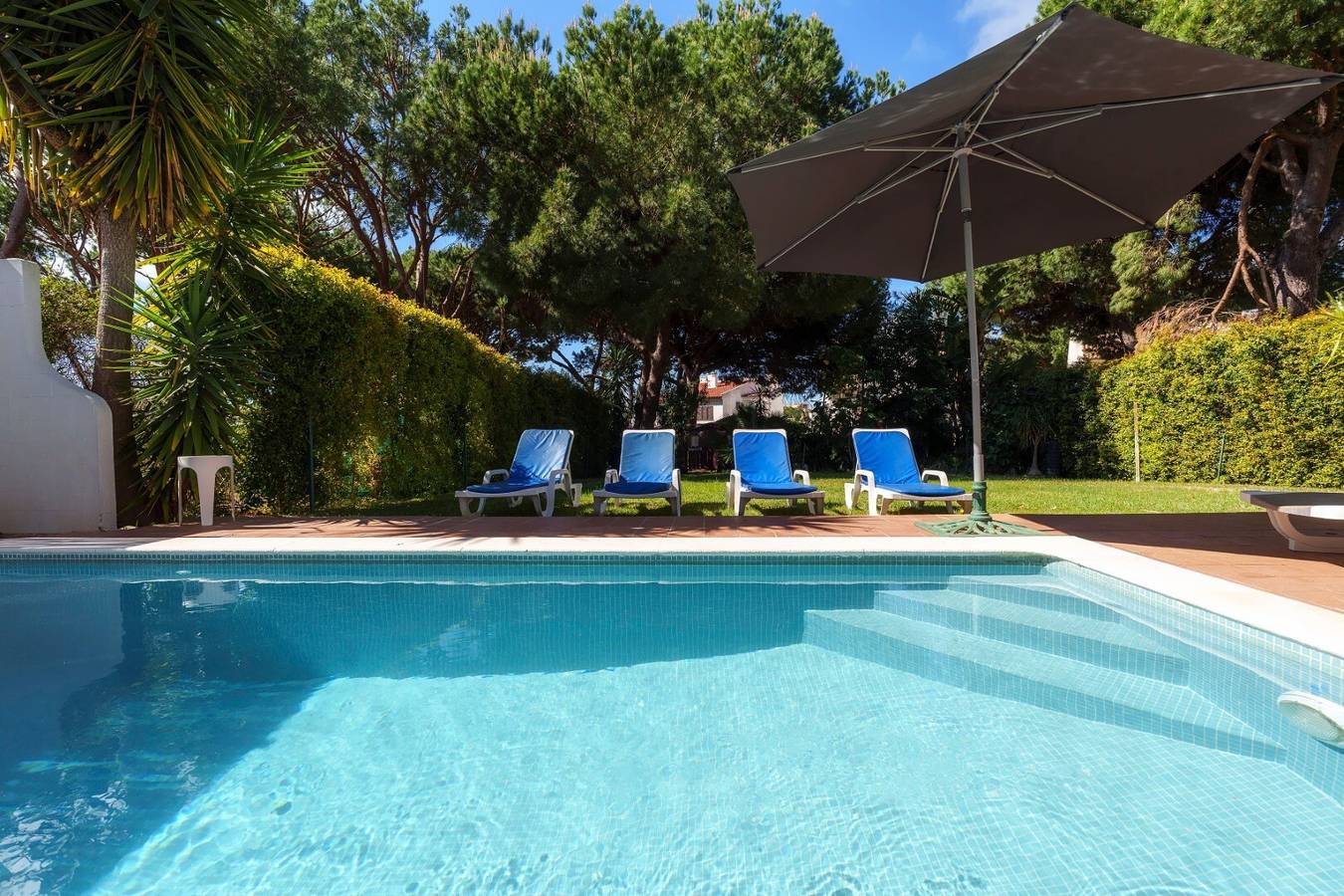 Casa Vacanze 'Guatemala' con Piscina Privata, Wi-Fi e Aria Condizionata in Quarteira, Distretto di Faro
