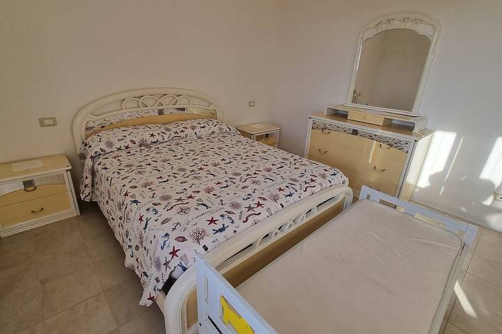 Location de vacances pour 7 personnes, avec jardin à Fondi - 4