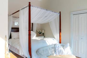 Gîte pour 2 personnes, avec piscine ainsi que vue et jardin, animaux acceptés à Halifax