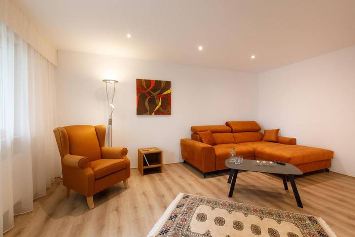 Ferienwohnung für 4 Personen, mit Balkon und Terrasse sowie Ausblick in Bregenz