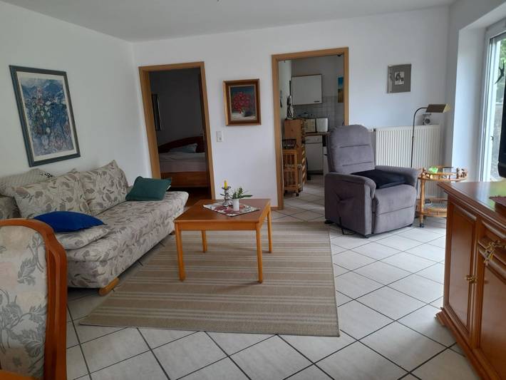 Ganze Ferienwohnung, Ferienwohnung Bernsmann - Ferienwohnung Bernsmann, 1 Schlafzimmer, 1 Wohnzimmer, max. 2 Personen in Körbecke, Möhnesee