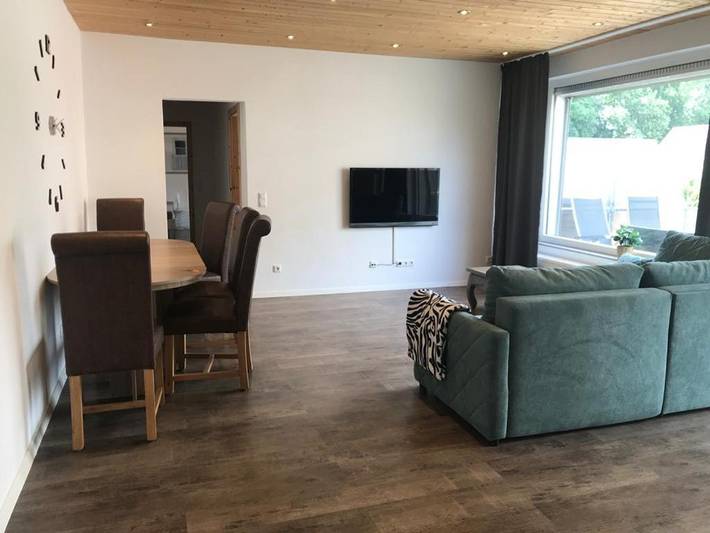 Ferienwohnung für 5 Personen, mit Balkon und Terrasse in Bad Schwartau