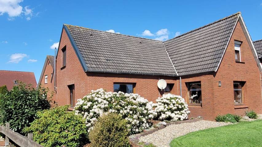 Ferienhaus für 3 Personen, mit Balkon/Terrasse und Terrasse in Rysum