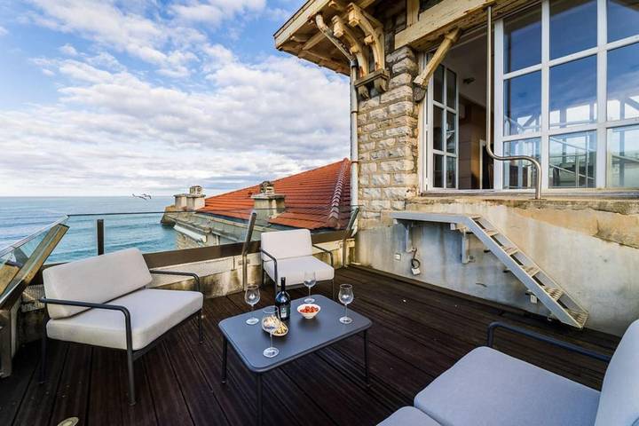 Gîte pour 4 personnes, avec balcon dans Plage du Miramar