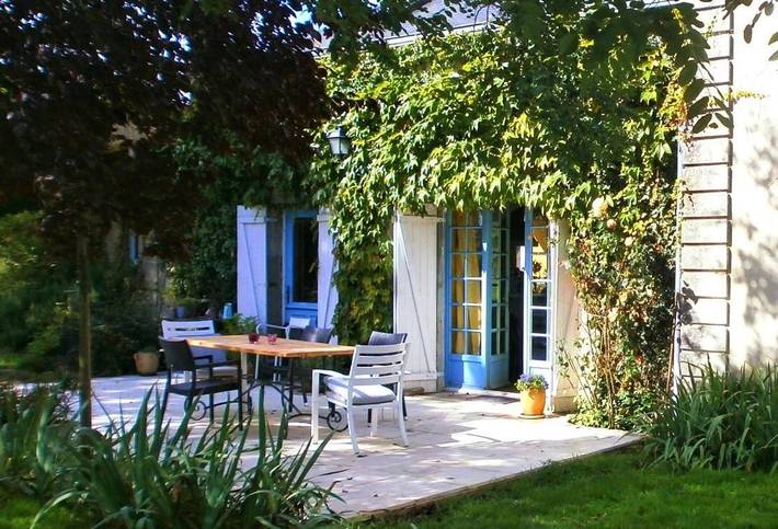 Location de vacances pour 5 personnes, avec Terrasse ainsi que Jardin et Vue à La Possonnière