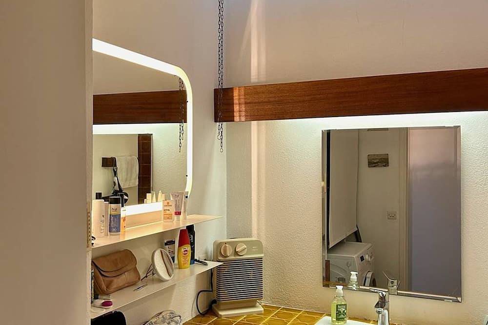 Reihenhaus mit Klimaanlage und Parkplatz, 4 Pers., Bormes-les-Mimosas in Cap Bénat, Bormes-les-Mimosas