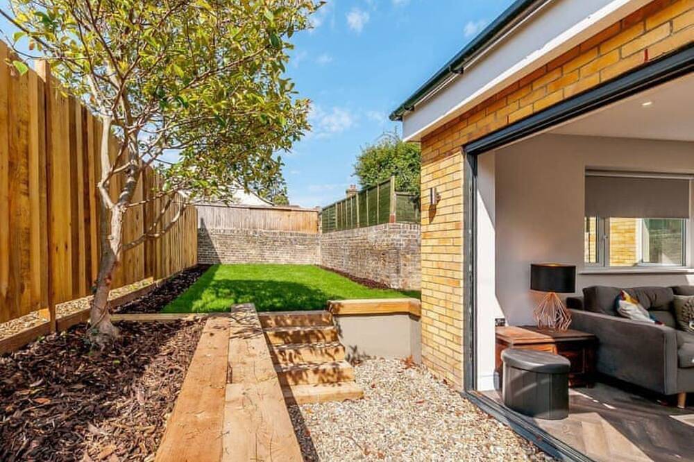 Great Value and Something Special in Botany Bay, Kent