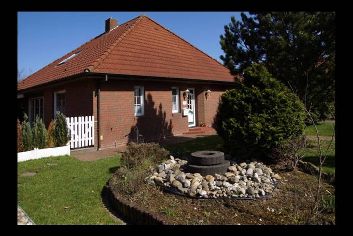 Ferienhaus für 6 Personen, mit Garten und Terrasse, mit Haustier in Norden und Umgebung