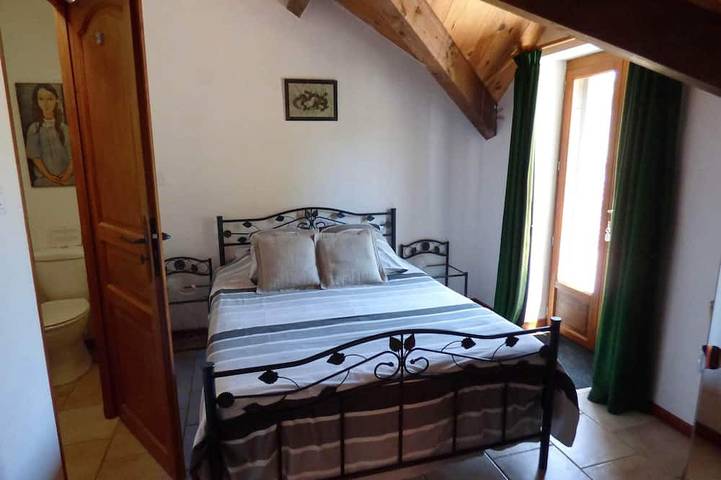 Gîte pour 7 personnes, avec jardin dans l' Aveyron - 4