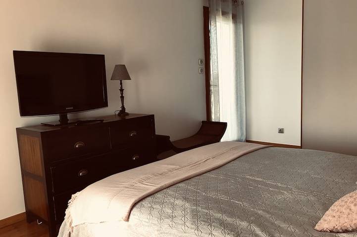 Location de vacances pour 6 personnes, avec jardin et jacuzzi à Coulounieix-Chamiers - 2