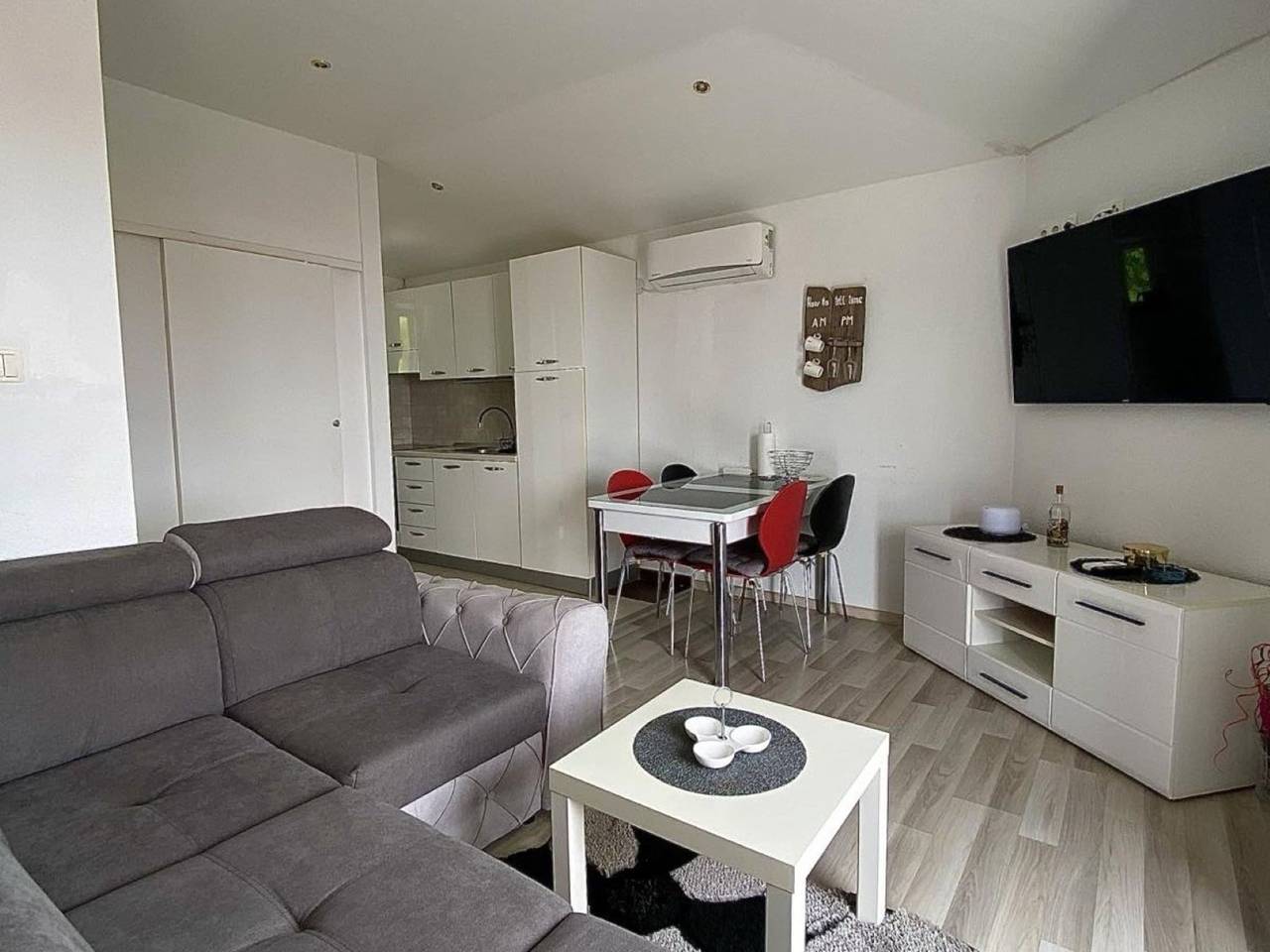 Ganze Wohnung, Luxury Lovran Apartments with Swimming Pool - Standard One Bedroom Apartment in Lovran, Primorje-Gorski Kotar